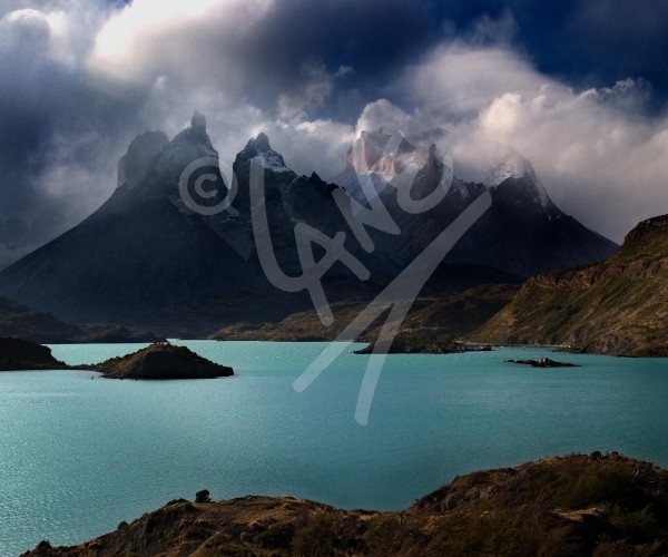 CHILE Torres del Paine